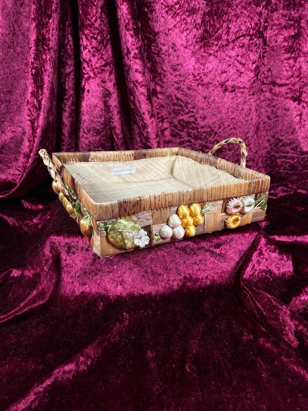 Vintage Raffia Serving Casserole Basket - Handwoven Fruit Basket Centerpiece